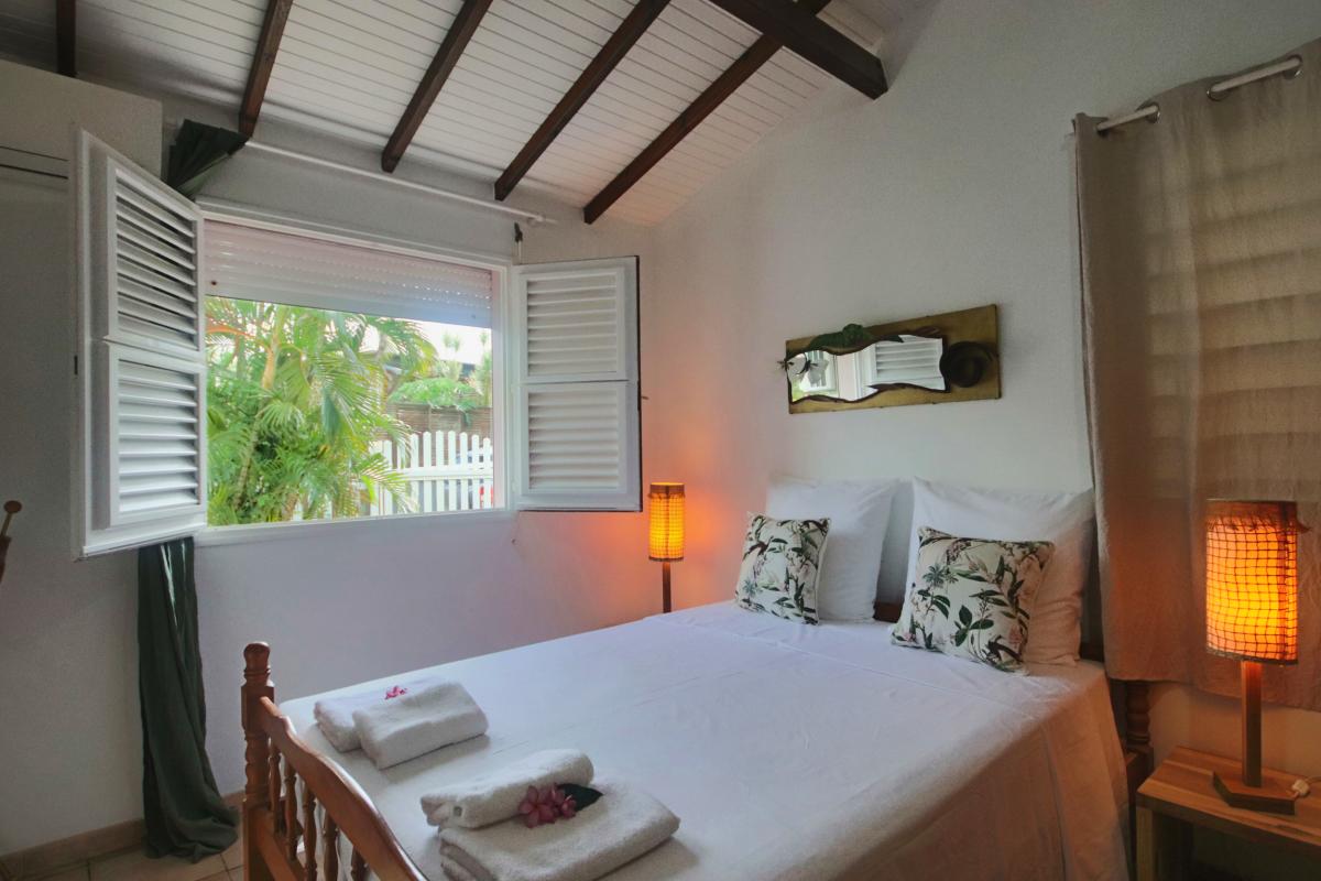 22-Location-villa-martinique_Chambre 2
